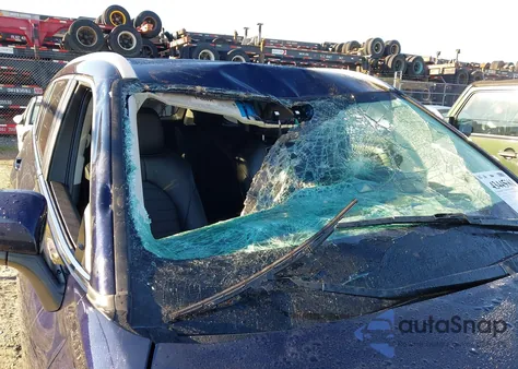 2024 Toyota Highlander Hybrid Xle z USA, uszkodzony, nr VIN 5TDKARAH8RS531648